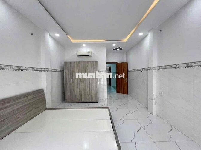 Cho Thuê Nhà Vườn Lài APĐ Q12 DT 250m2 1Trệt 3Lầu 5Pn 6Wc Hẻm 12M