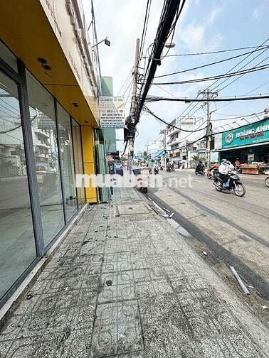 CHO THUÊ NHÀ MẶT TIỀN LÊ QUANG ĐỊNH P1 GV SÁT BÊN BÌNH THẠNH