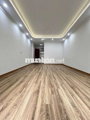 Xuân La Tây Hồ 36m2 x 6 tầng thang máy, full nội thất ở ngay.