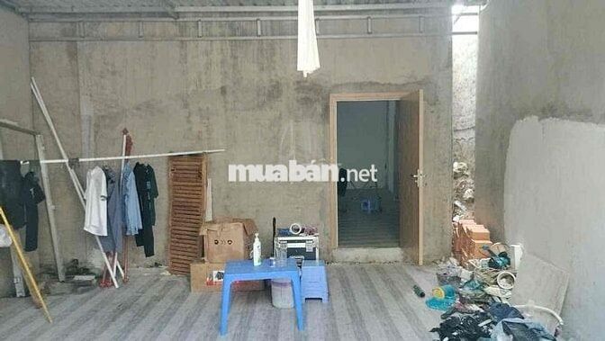 Chính chủ cho thuê nhà mặt tiền Lê Hồng Phong, sàn khoảng 400m2