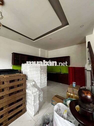 Cần cho thuê nhắ P ĐHT gần chợ cây sộp .DT 12 x14 1 trệt 2 lầu 4PN 5WS