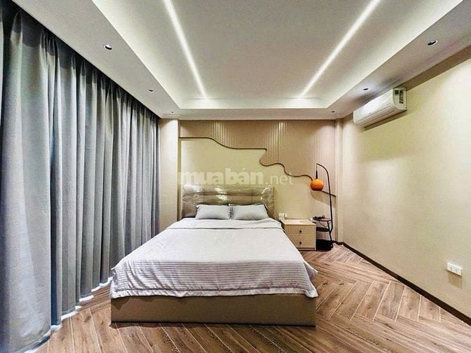SIÊU PHẨM 7 TẦNG - THANG MÁY NK - VIEW HỒ - CÁCH HỒ LINH QUANG 5m 
