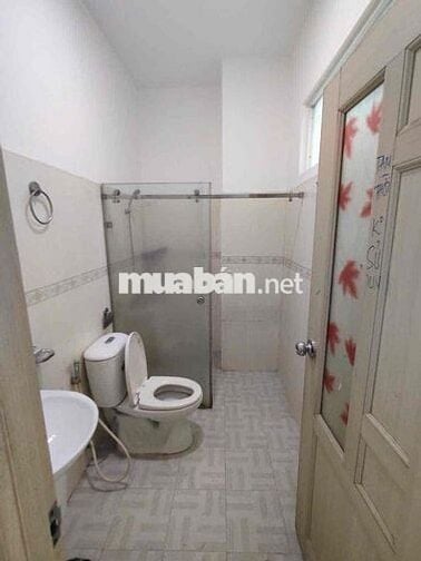 NGAY VẠN PHÚC- KDC HỒNG LONG NHÀ 2 LẦU 4PN 3WC Ở + VPCTY+ KD ONLINE