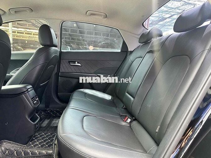 Hyundai Accent 2024 1.5AT Cao Cấp Đen