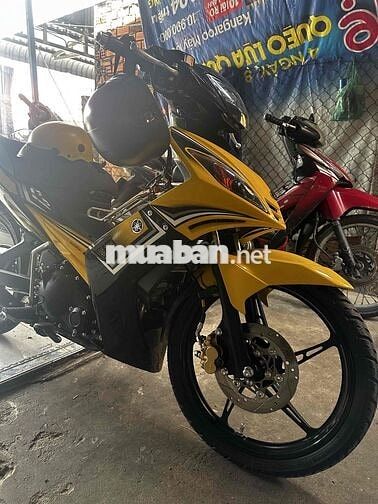 Yamaha Thể thao Vàng đen