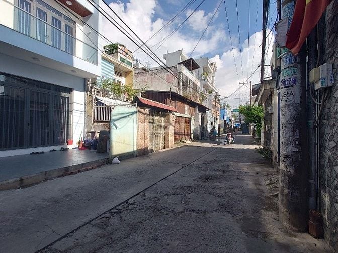 MT ĐƯỜNG SỐ KÊNH NƯỚC ĐEN, 72M2