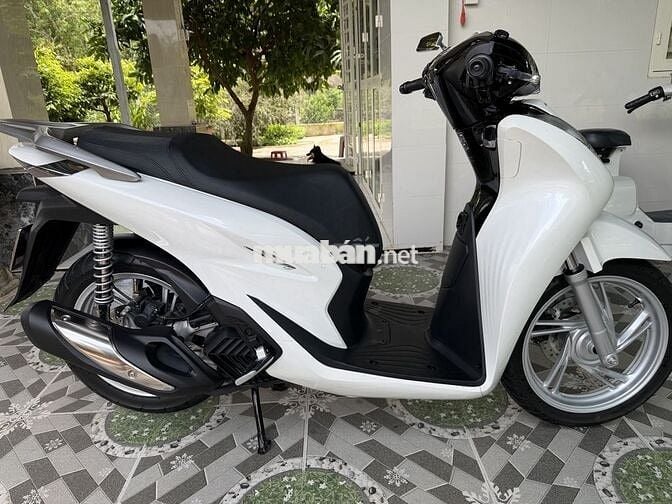 Honda SH125i 2025 Trắng