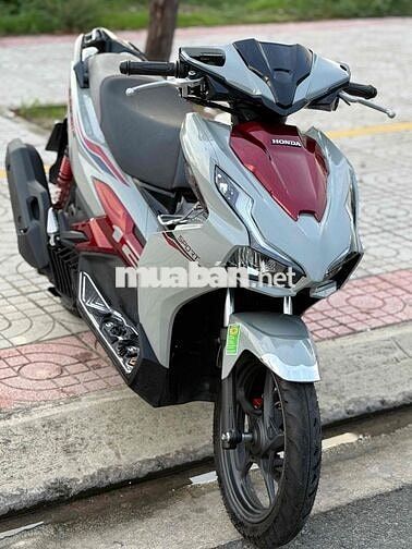 Honda Air Blade 125 2024 Xám đỏ 800 km