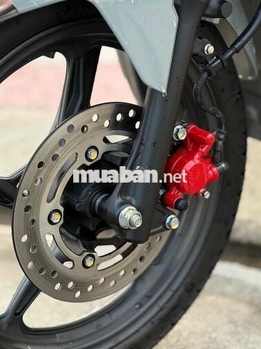 Honda Air Blade 125 2024 Xám đỏ 800 km