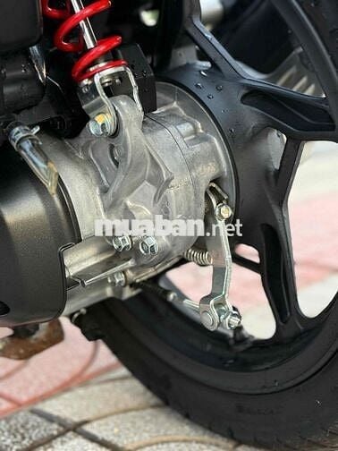 Honda Air Blade 125 2024 Xám đỏ 800 km