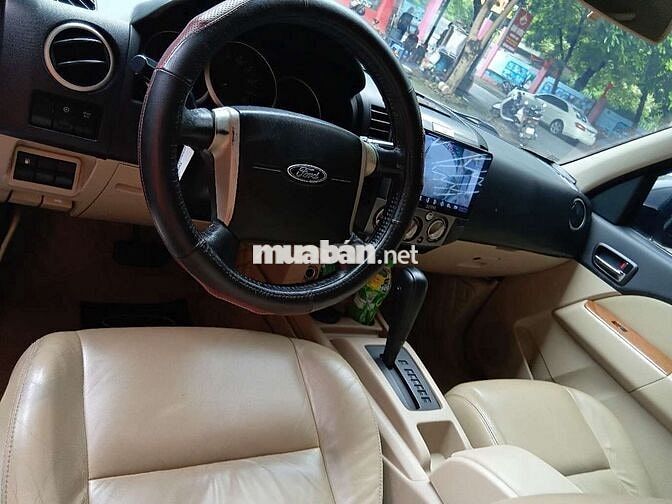 Ford Everest 2010 Số tự động Dầu 7 chỗ Vàng cát