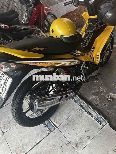 Yamaha Thể thao Vàng đen