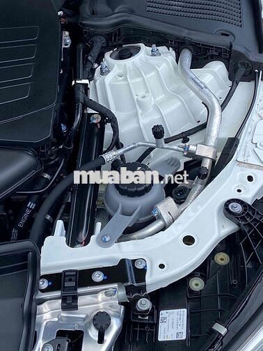 Mercedes C200 Advantage Pluss V1 2022 Trắng