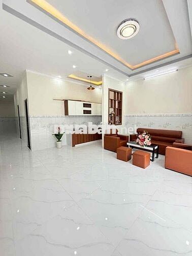 Nhà tân vạn 105m2 hoàn công 3pn giá 2,680tr