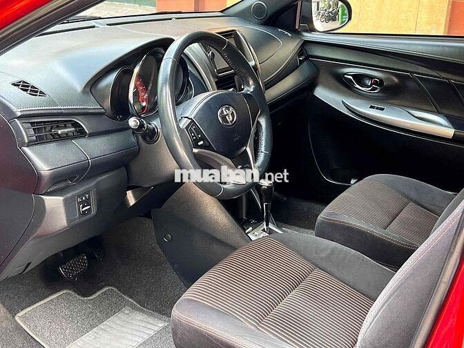 Toyota Yaris Hatchback 1.5G 2017 Đỏ