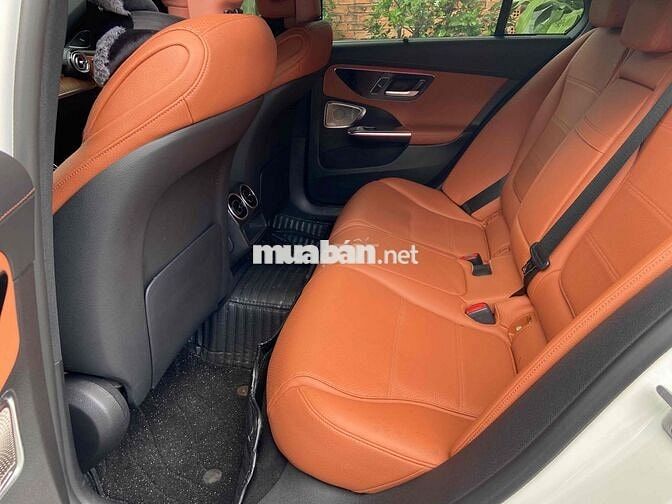 Mercedes C200 Advantage Pluss V1 2022 Trắng
