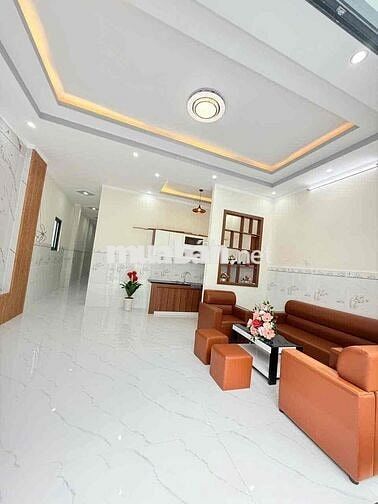 Nhà tân vạn 105m2 hoàn công 3pn giá 2,680tr