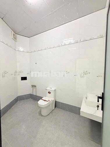 Nhà tân vạn 105m2 hoàn công 3pn giá 2,680tr