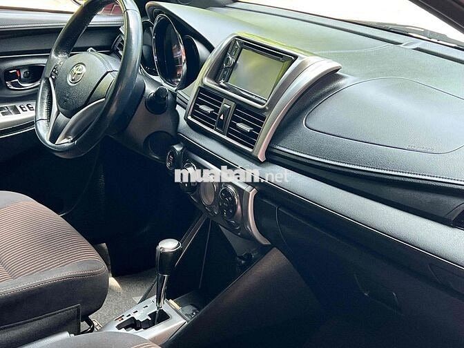 Toyota Yaris Hatchback 1.5G 2017 Đỏ