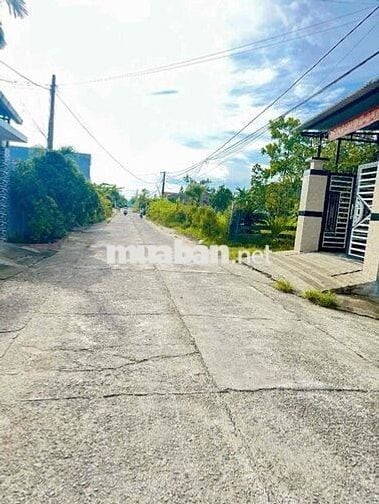 CHÍNH CHỦ : Bán đất ở hoàn toàn 150m2 , đường bê tông mở rộng 7m