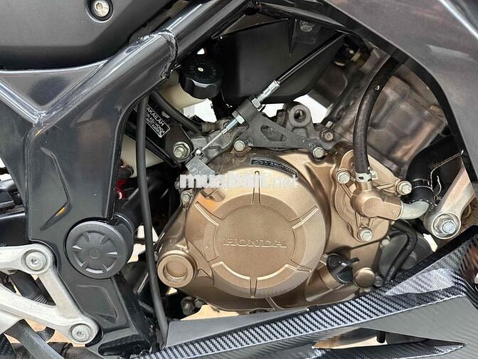 Honda CBR150R Repsol 2020 Cam Đen Trắng