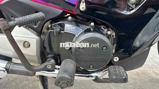 Honda Future 2 Đỏ đen ( hỗ trợ góp )