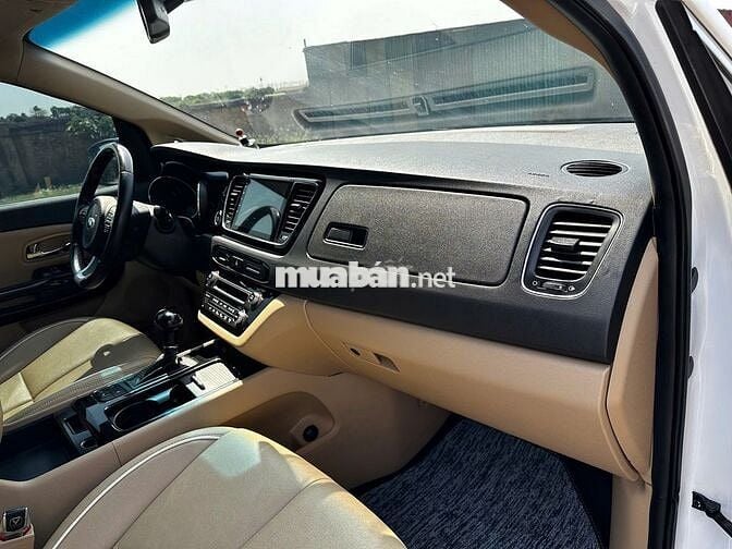 Kia Sedona 3.3 GATH 2018 Trắng
