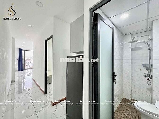 Căn hộ mới Keng, 60m2 Lạc Long Quân, Thang máy Full nội thất, Từ 5tr5