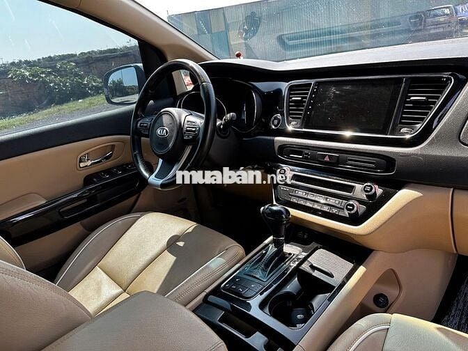Kia Sedona 3.3 GATH 2018 Trắng