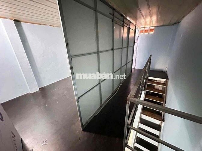 nhà hẻm xe tải đường lê Văn Quới 84 m2 phù hợp chứa hàng kd onl