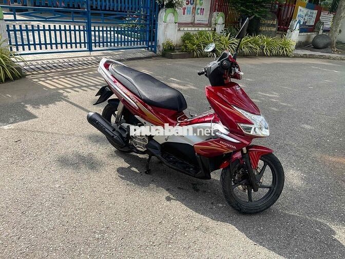 Honda Air Blade FI 2010 màu Đỏ