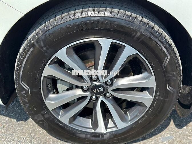 Kia Sedona 3.3 GATH 2018 Trắng