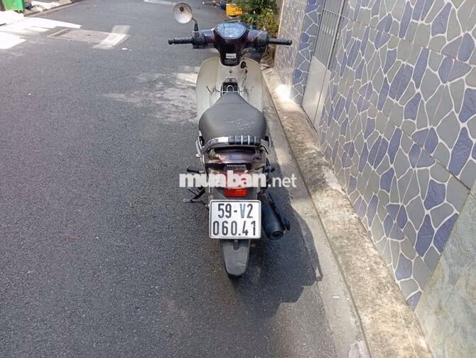 Honda Super Dream 2014 Nâu