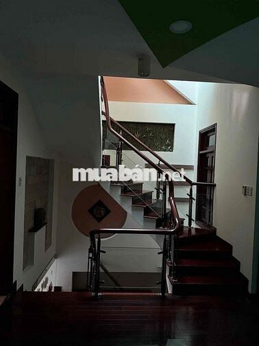Cho thuê nhà siêu rộng Bình Lợi – 7x24m, 6PN,Gara ô tô