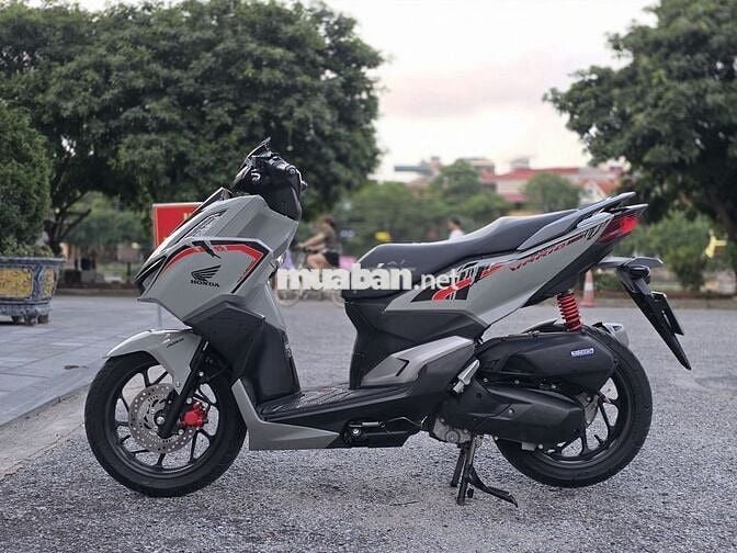 Honda Vario 160 ABS Sport Xám xi măng 6795 km
