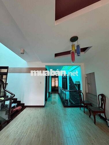 Cho thuê nhà siêu rộng Bình Lợi – 7x24m, 6PN,Gara ô tô