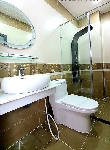 Nhà Sát Mặt Tiền đường Tân Kỳ Tân Quý ngay chợ, DTSD: 300m2, 8PN,11