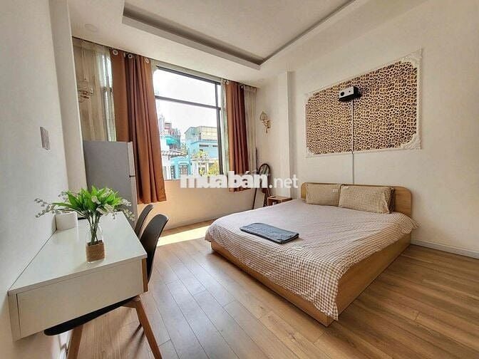 Em đang cần cho thuê căn nhà mặt tiền 61 nguyễn duy p9 q8 giá 15tr, ac