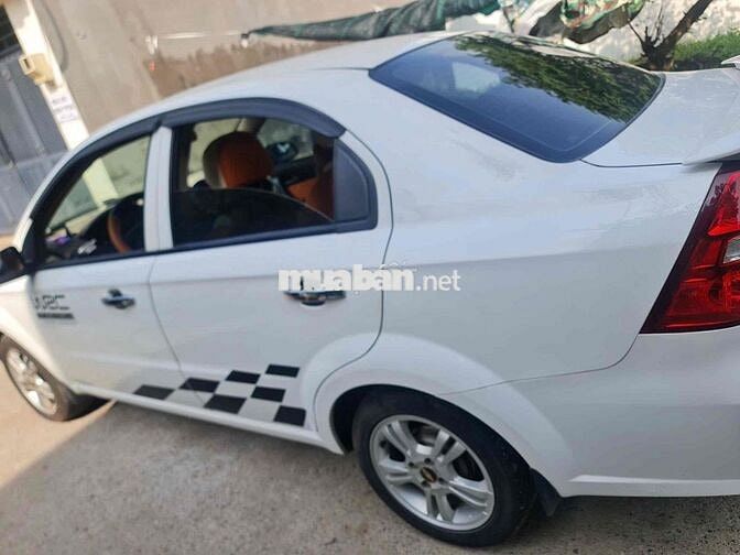 Chevrolet Aveo LTZ 2018 Số tự động Trắng