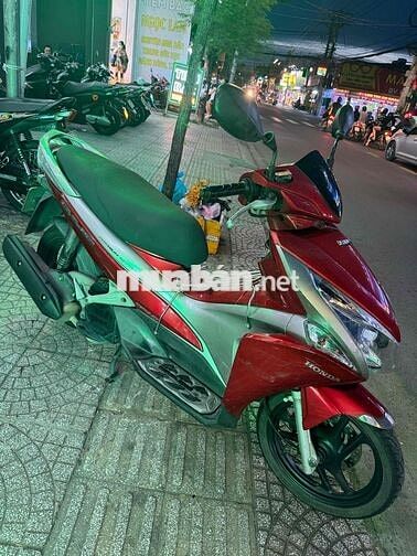 Honda Airblade Fi Biển số 62 xe đẹp máy zin êm ạ
