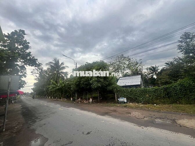 Bán 66m Mặt tiền tỉnh lộ 926 ( 16.000m2)