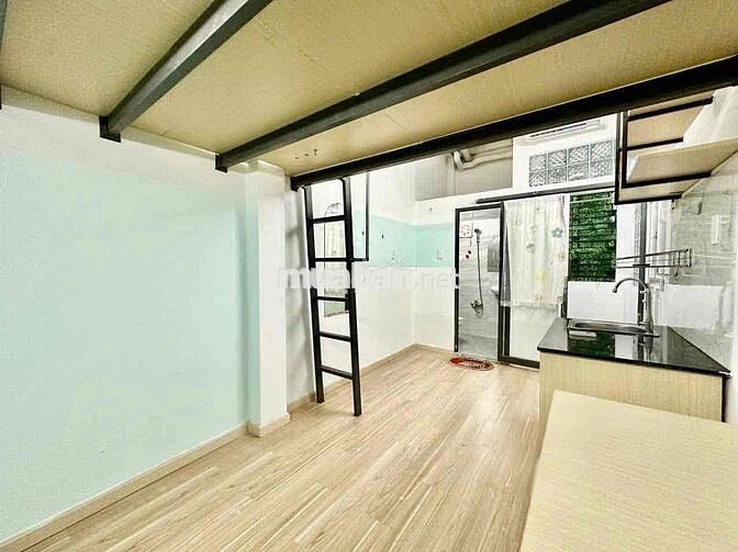Cho Thuê Phòng Gác Mới Đầy Đủ Nội Thất Gần Luỹ Bán Bích - Âu Cơ