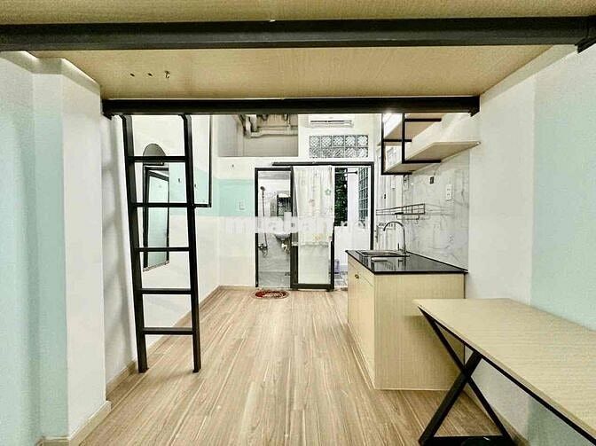 Cho Thuê Phòng Gác Mới Đầy Đủ Nội Thất Gần Luỹ Bán Bích - Âu Cơ