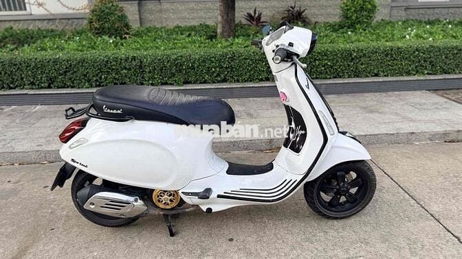 Piaggio Vespa 2014 Trắng