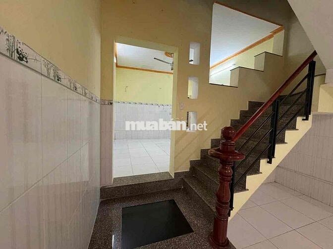 Cho thuê nhà nguyên căn đường Bình Trị Đông lê Văn Quới hẻm xe hơi