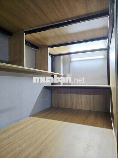 KTX Nữ Bao điện nước , có máy lạnh