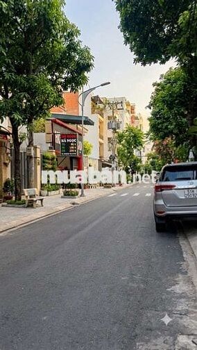 CHO THUÊ TÒA NHÀ 6 TẦNG-NGANG 8M GẦN SÂN BAY-KHU C300- P12 - TÂN BÌNH.