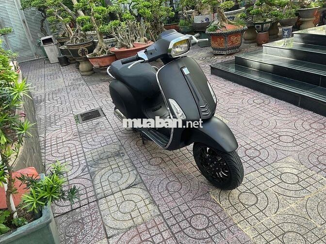 Bán Vespa Sprint 2014 Đen,Bstp chính chủ xe đẹp