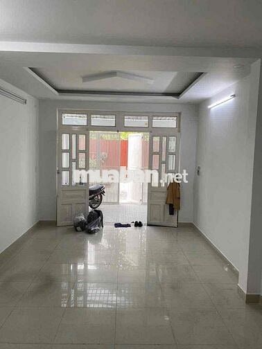 Cho thuê nhà KDC An Sương, 4x18m, 2 lầu, 4pn, Q12