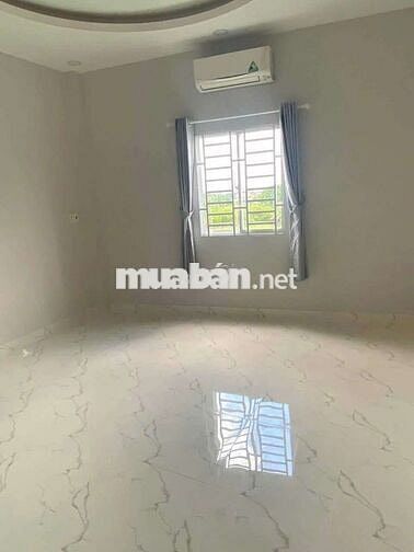 GẤP BÁN NHÀ HẺM OTO TÊN LỬA BÌNH TÂN